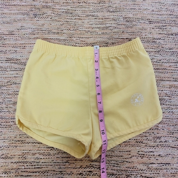 Vintage 80s Shorts - Picture 3 of 6